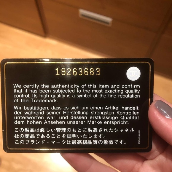 SOLD❌Chanel Classic Quilted Large Le Boy Bag - Picture 5 of 8